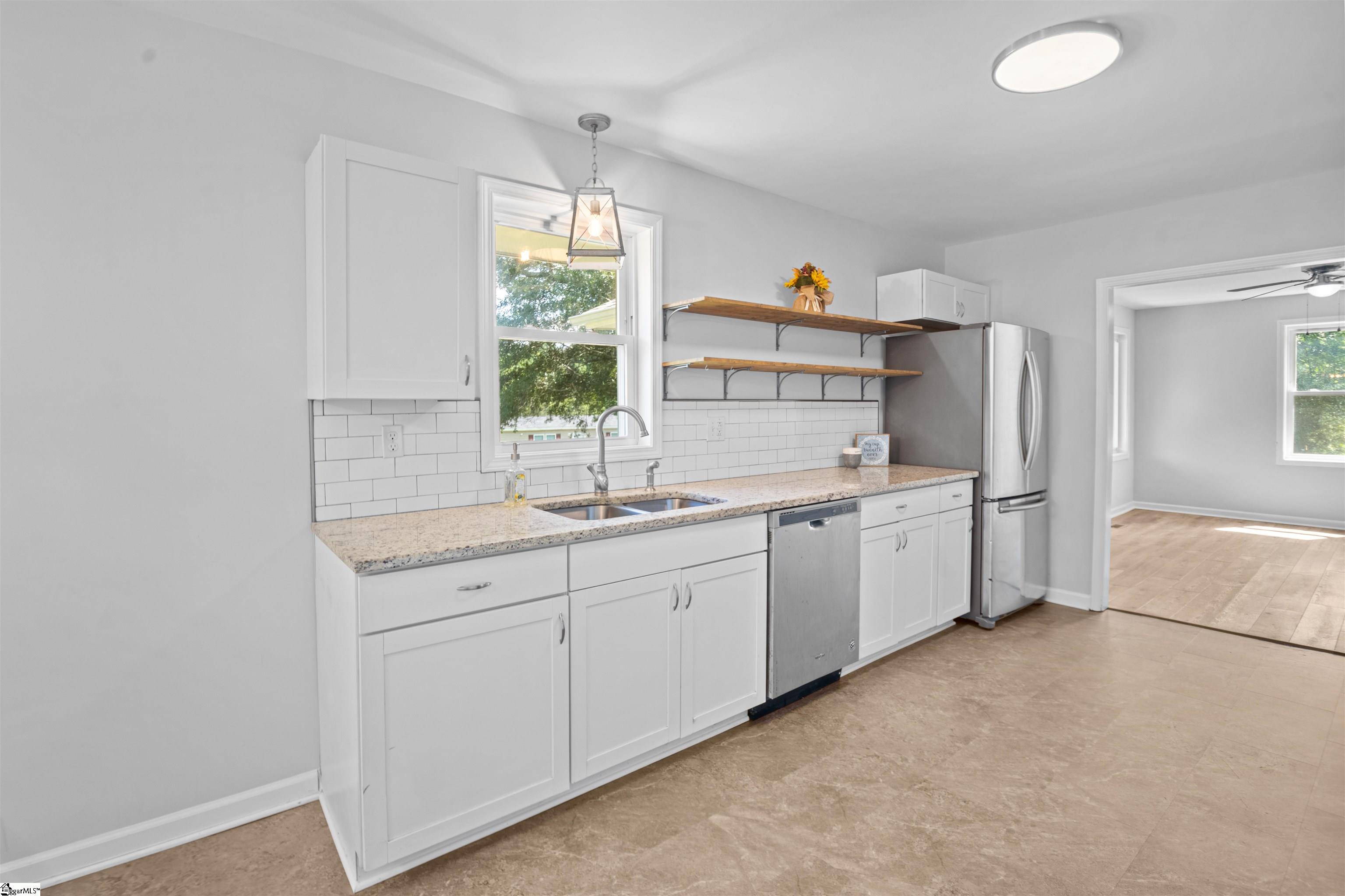 488 Tabor Woods Road Pickens, SC 29671 - Photo 14 of 36 Gallery Image 14