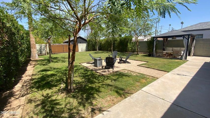 1136 East Almeria Road Phoenix, AZ 85006 - Photo 17 of 21 Photo #17