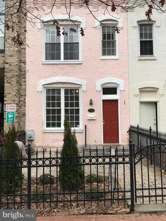 $7,600 | 910 New Hampshire Avenue Northwest, Washington, DC 20037