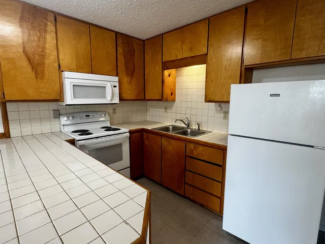 $1,550 | 204 8th Street, Unit B, St. Augustine, FL 32080