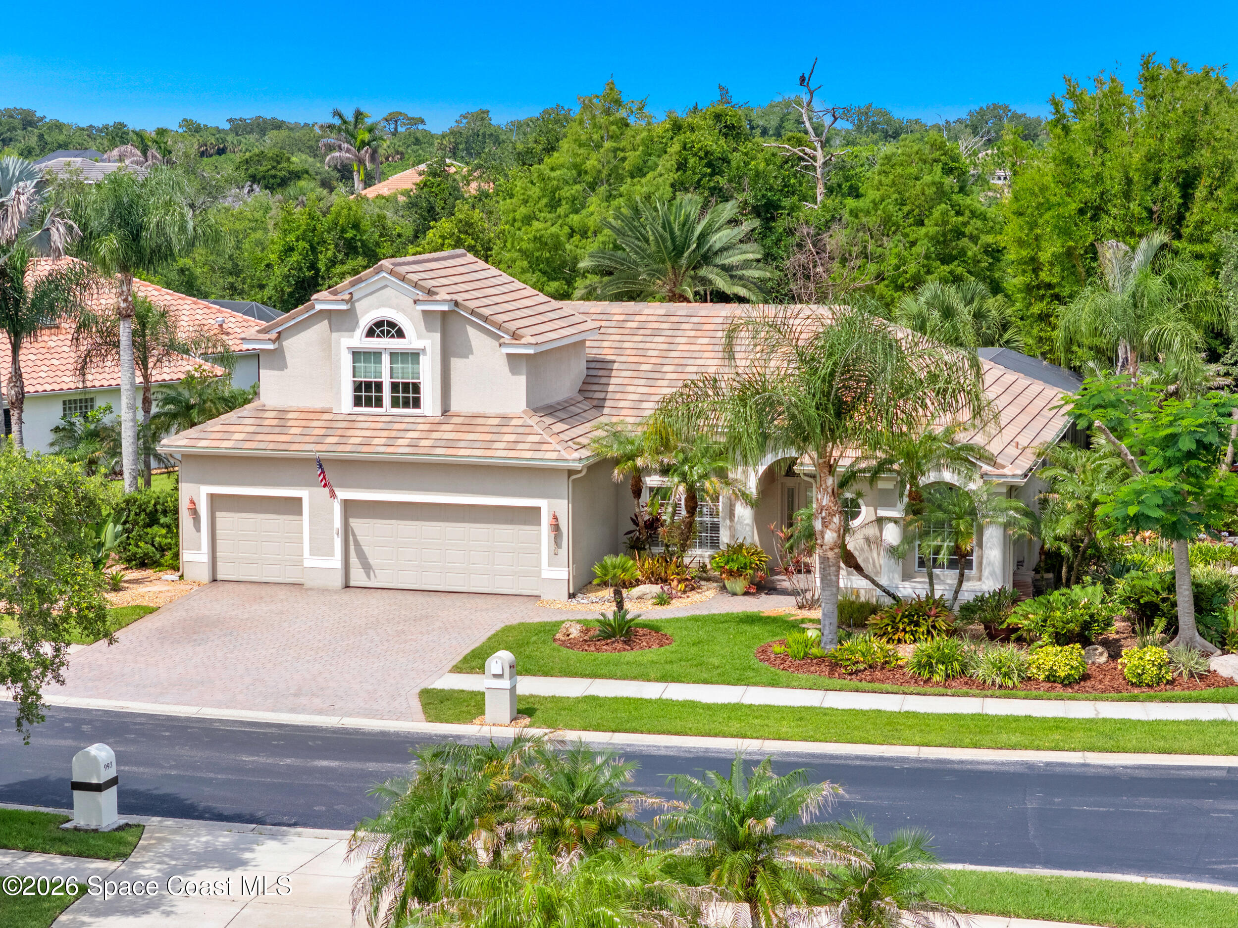 992 Balmoral Way Melbourne, FL 32940 - Photo 2 of 64 992 Balmoral_02
