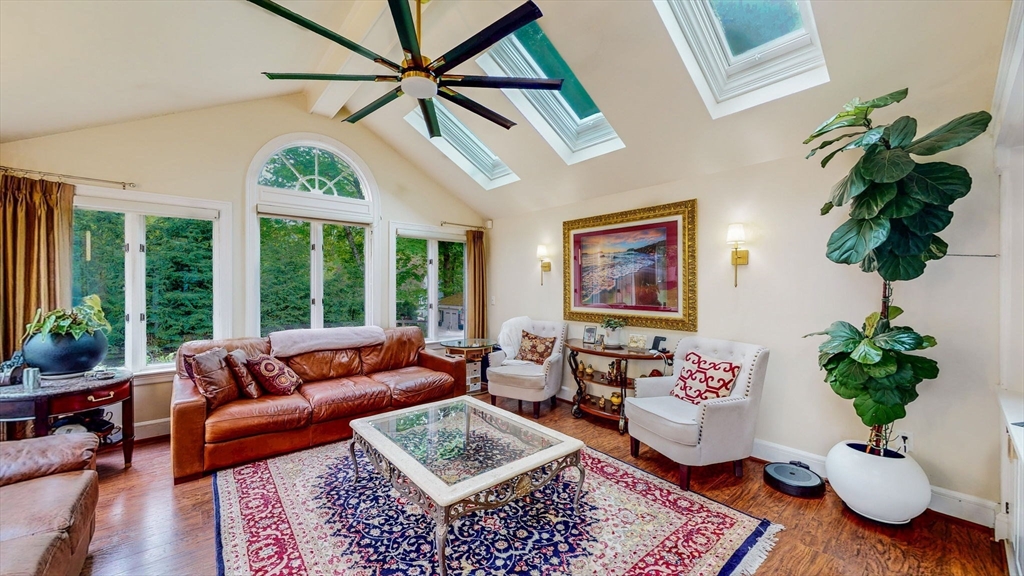 3 Viles Street Weston, MA 02493 - Photo 10 of 17