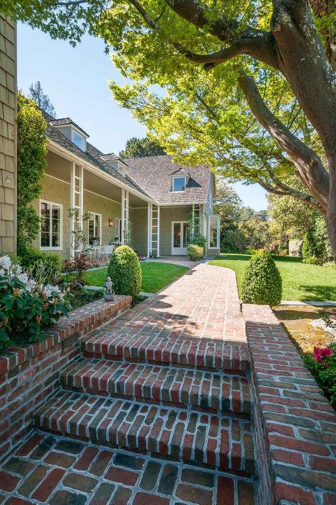 989 Hayne Road Hillsborough, CA 94010 - Photo 15 of 100