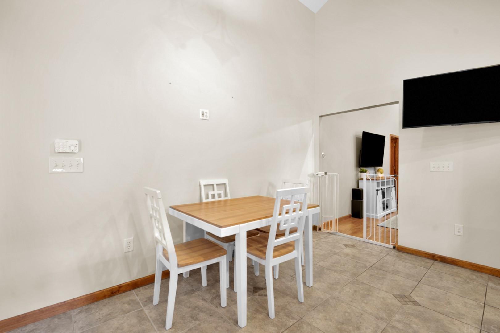 811 West State Street Kokomo, IN 46902 - Photo 18 of 36