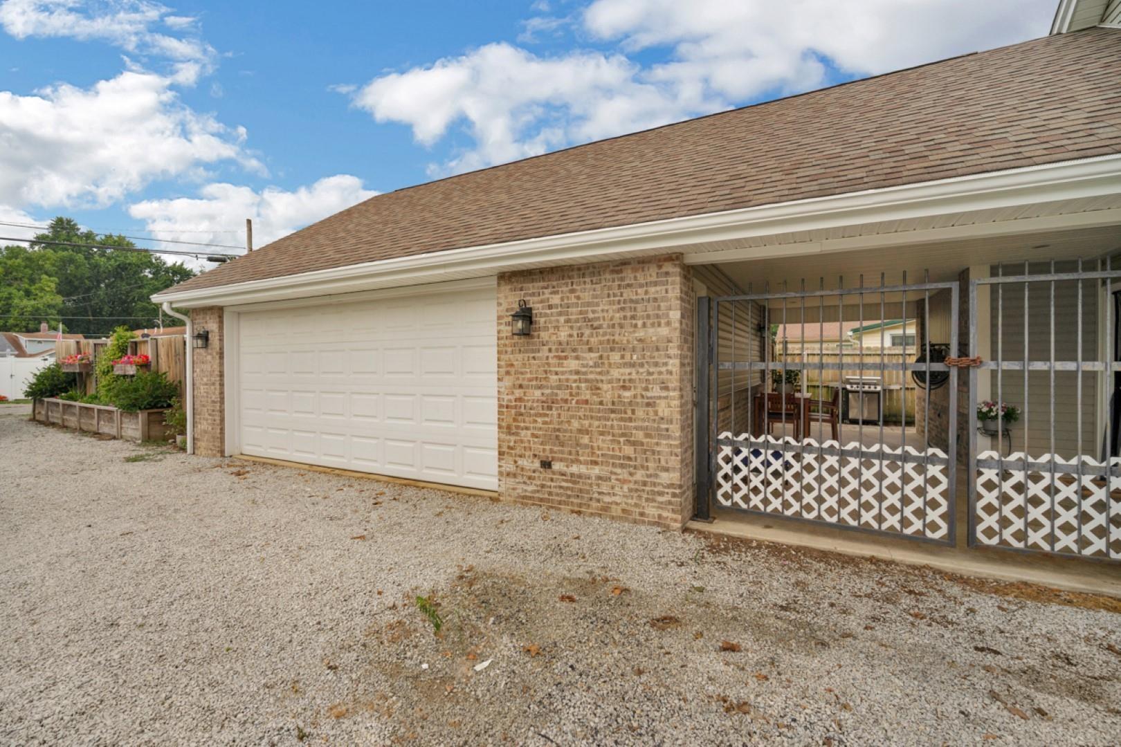 811 West State Street Kokomo, IN 46902 - Photo 5 of 36