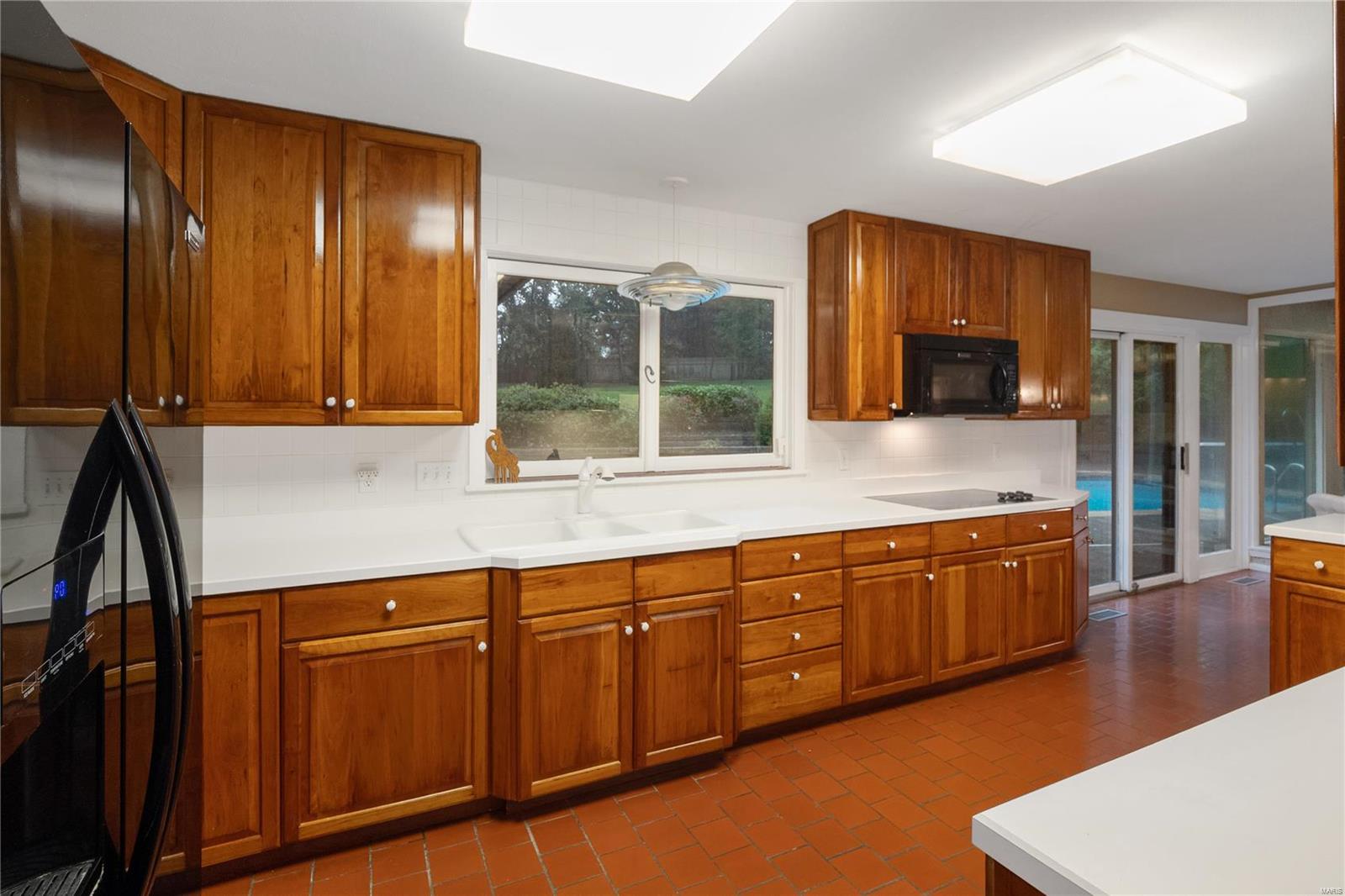 1700 Warson Estates Drive St. Louis, MO 63124 - Photo 14 of 73