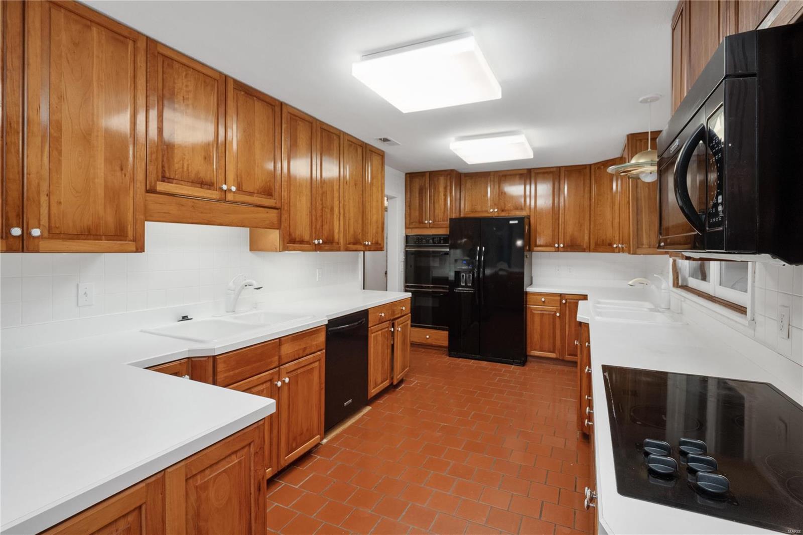 1700 Warson Estates Drive St. Louis, MO 63124 - Photo 15 of 73