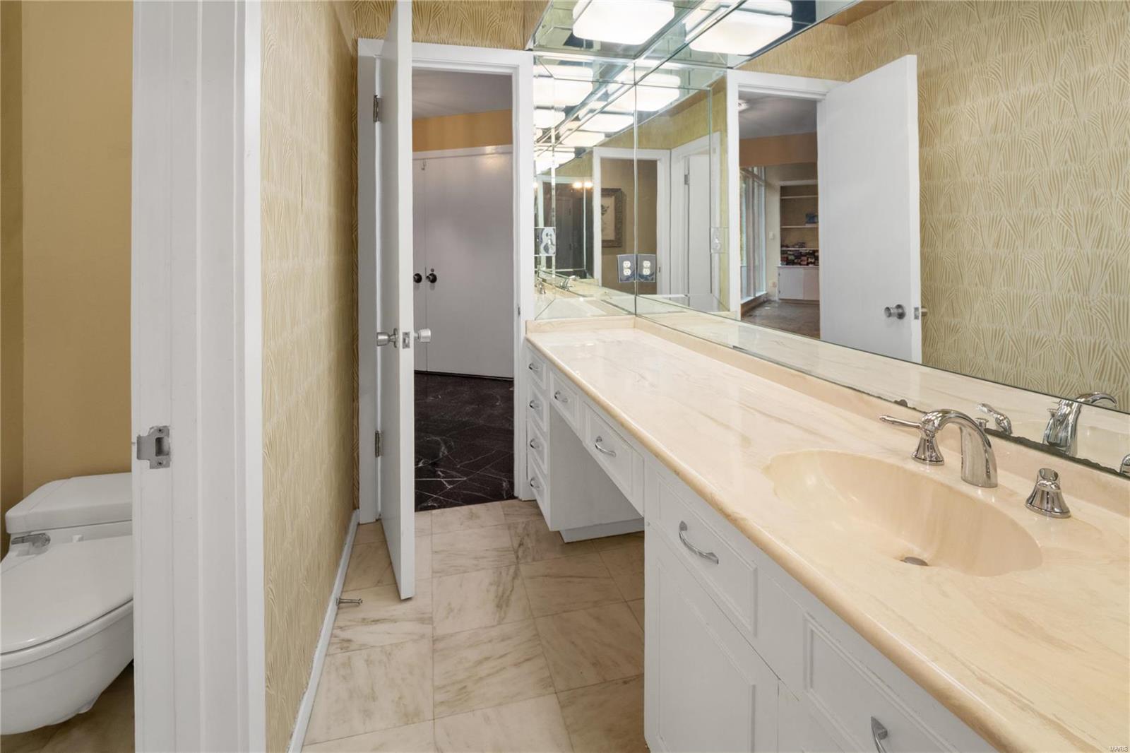 1700 Warson Estates Drive St. Louis, MO 63124 - Photo 25 of 73