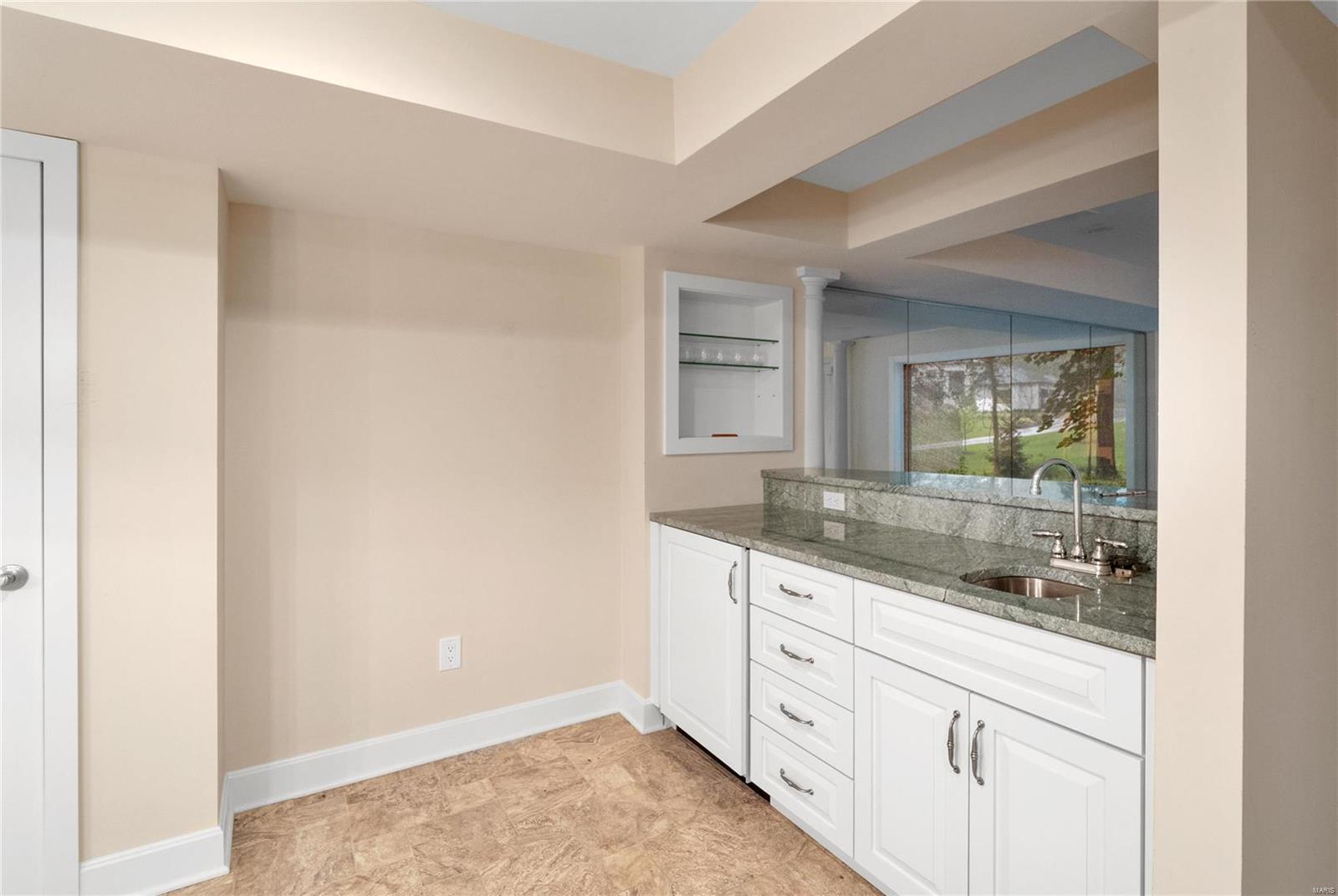 1700 Warson Estates Drive St. Louis, MO 63124 - Photo 38 of 73