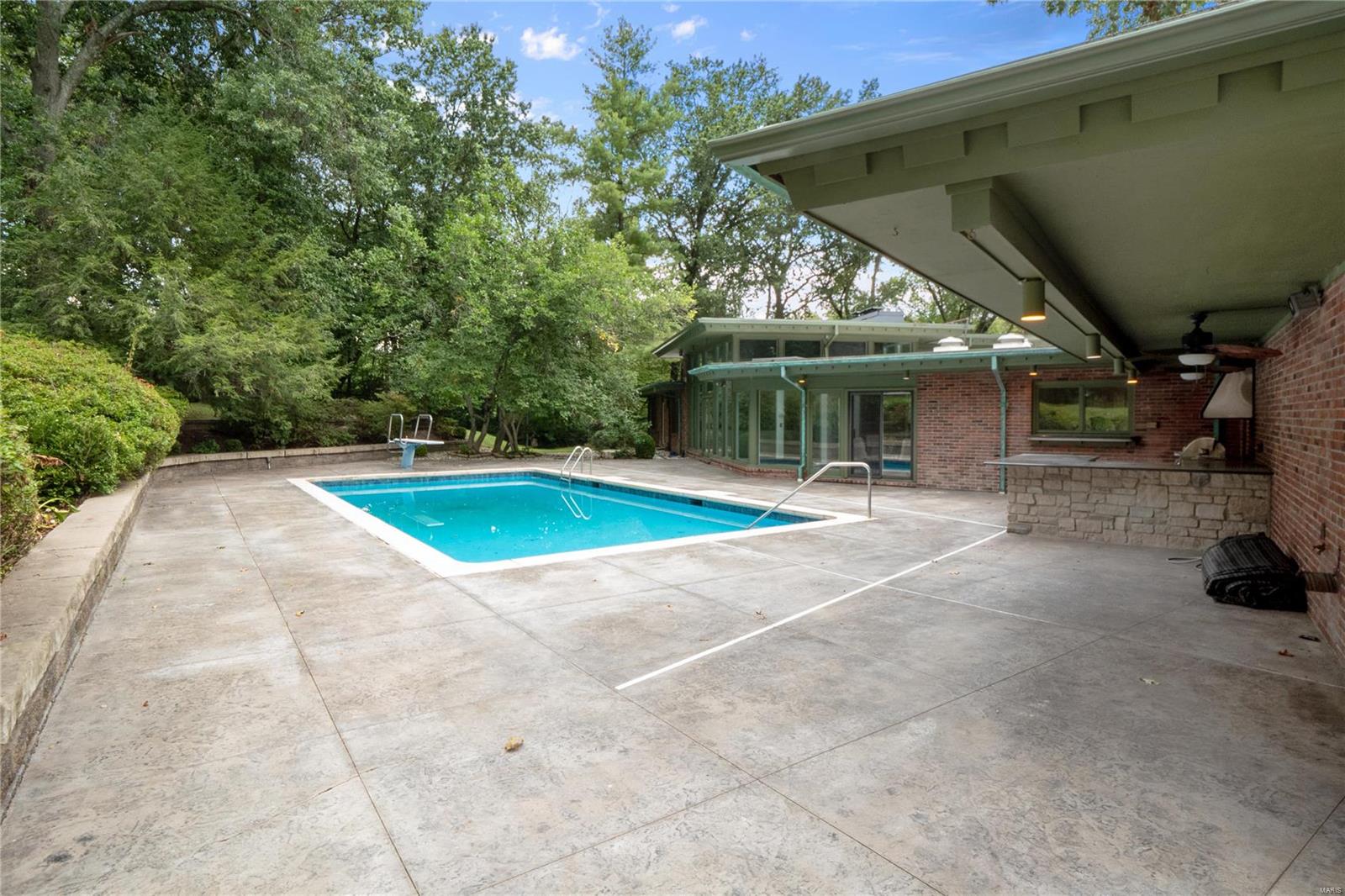 1700 Warson Estates Drive St. Louis, MO 63124 - Photo 5 of 73