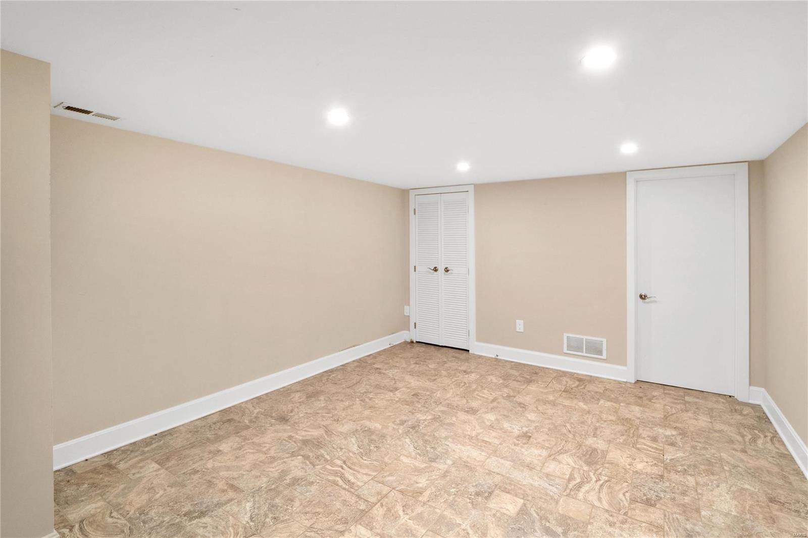 1700 Warson Estates Drive St. Louis, MO 63124 - Photo 41 of 73