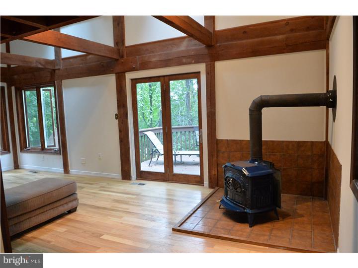 40 Old Lancaster Road Malvern, PA 19355 - Photo 8 of 24 Living Room
