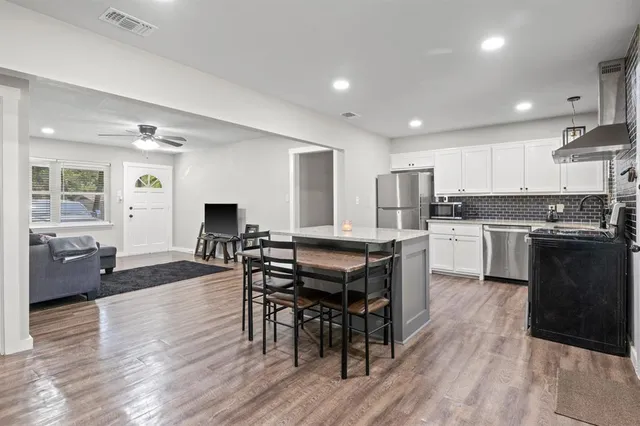 $199,000 | 3915 Sabine Avenue, Texarkana, TX 75503