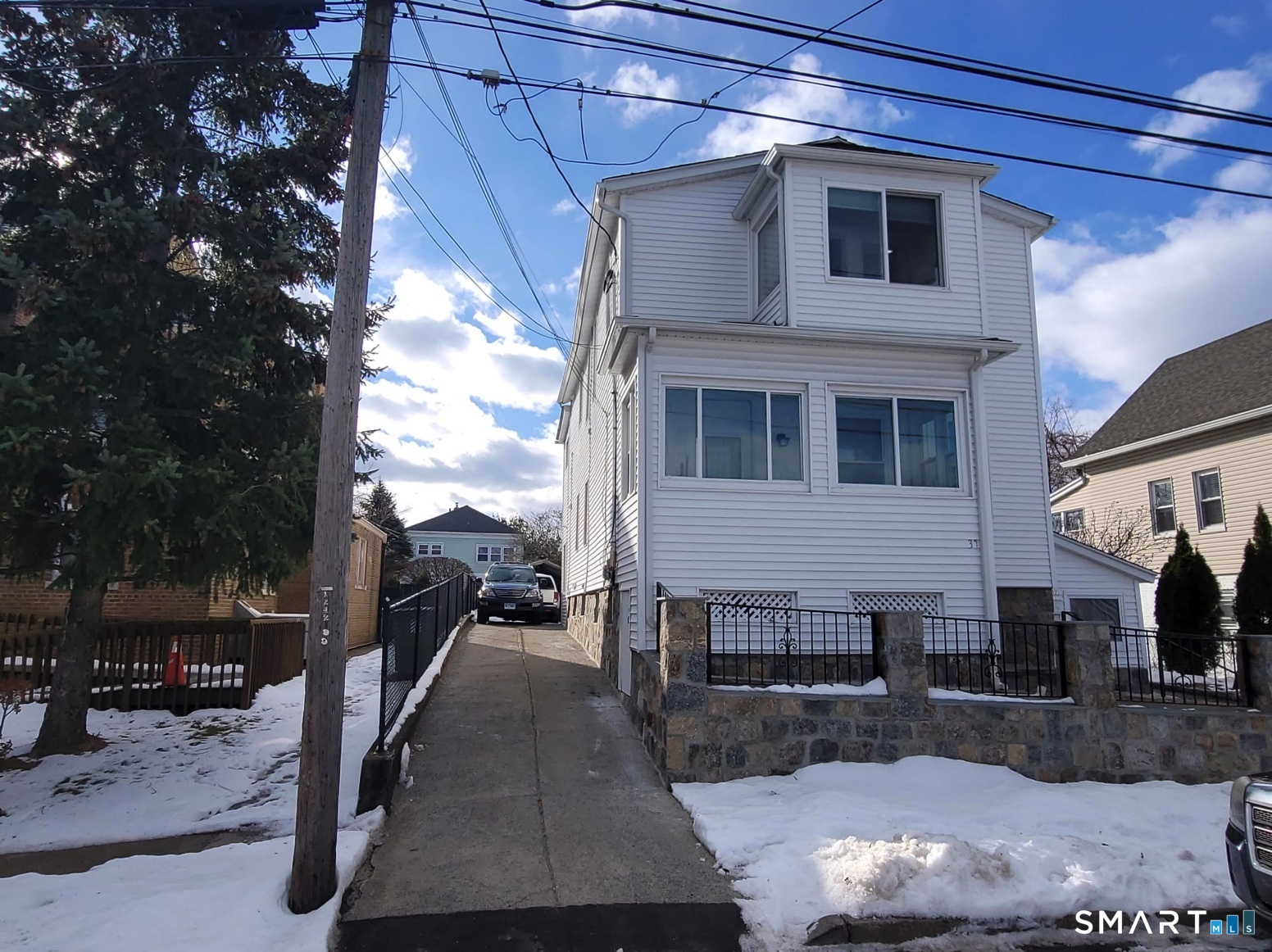 37 Biro Street Fairfield, CT 06825 - Photo 3 of 21 a view of a house with a outdoor space