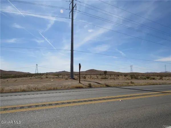 $250,000 | 460062170000 Hwy 395, Adelanto, CA 92301