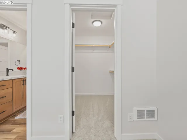 $409,000 | 1455 Southeast Marine Avenue, Lincoln City, OR 97367