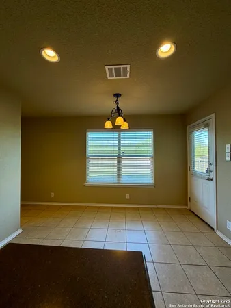 $1,650 | 7027 Fisherman Sky, San Antonio, TX 78244