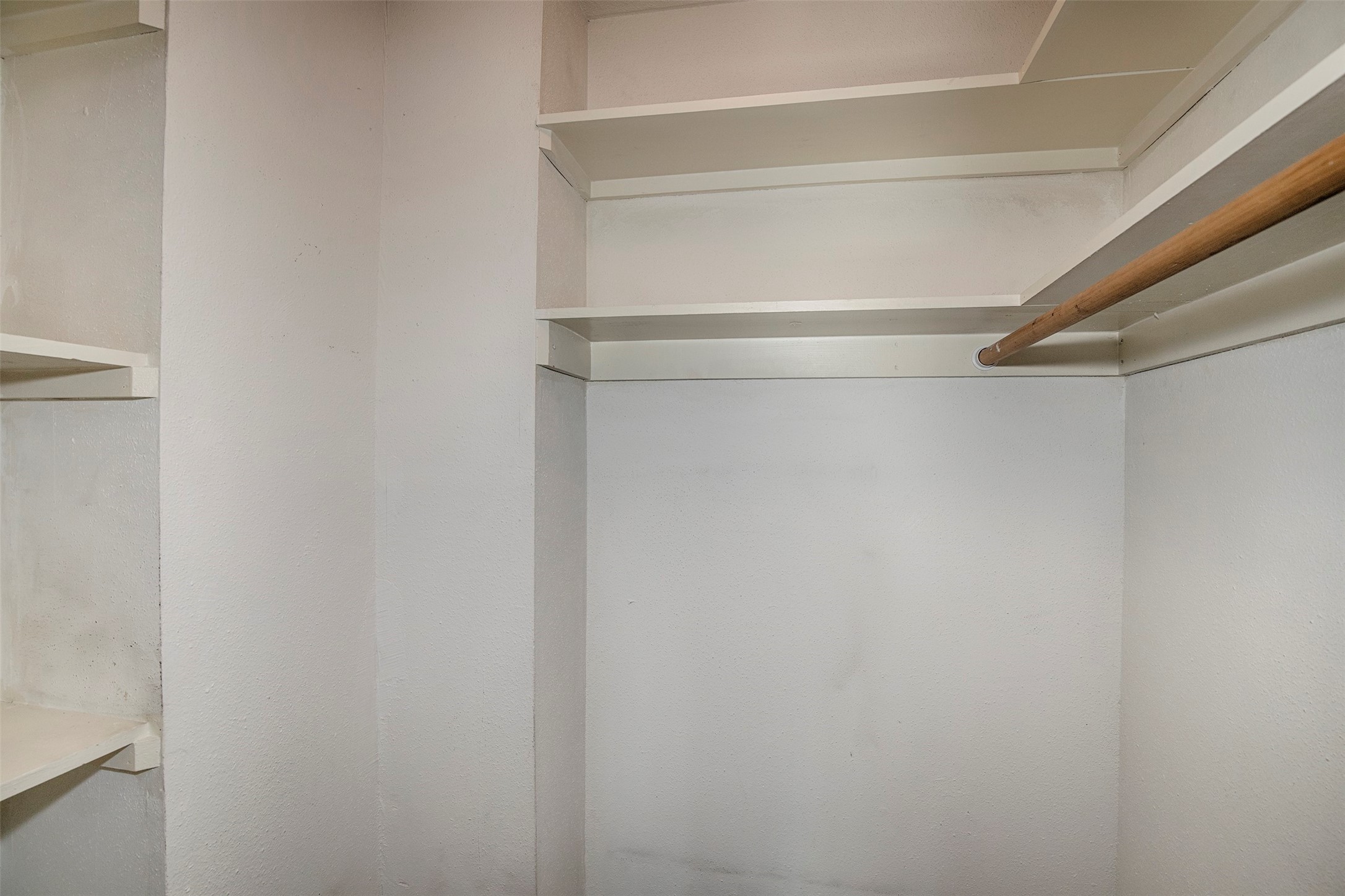 431 Sunset Drive, Unit 2 Dickinson, TX 77539 - Photo 11 of 25