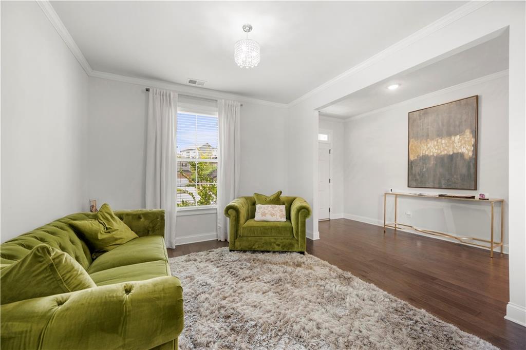 130 Sycamore Row Atlanta, GA 30331 - Photo 5 of 42 a living room with furniture and a window