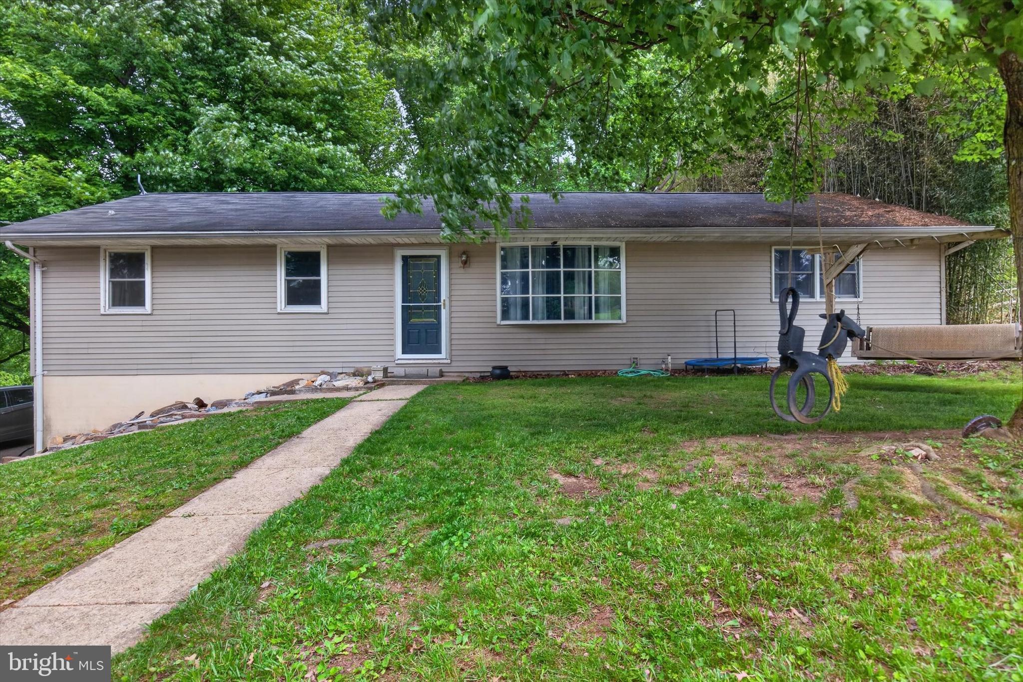 207 Forge Hill Road Wrightsville, PA 17368 - Photo 1 of 24