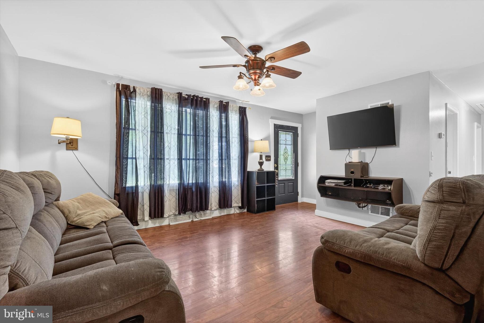 207 Forge Hill Road Wrightsville, PA 17368 - Photo 5 of 24