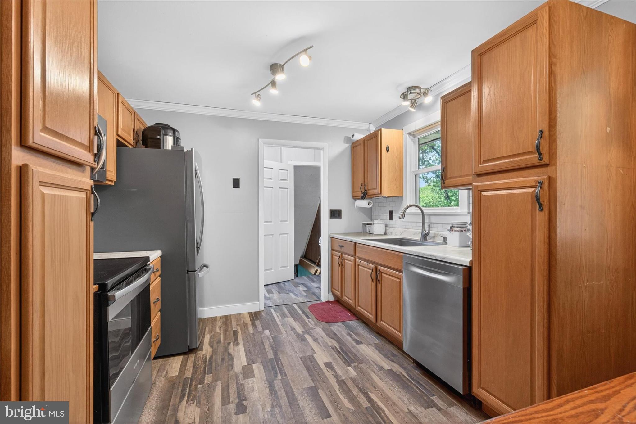 207 Forge Hill Road Wrightsville, PA 17368 - Photo 7 of 24