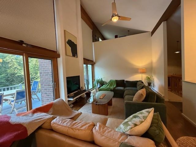 38 Pine Grove Road Sunapee, NH 03782 - Photo 4 of 16