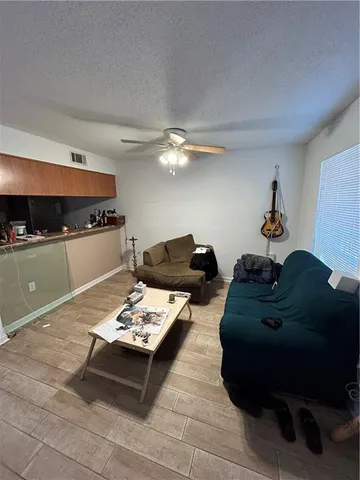 $1,075 | 2004 5th Street, Unit B, Slidell, LA 70458