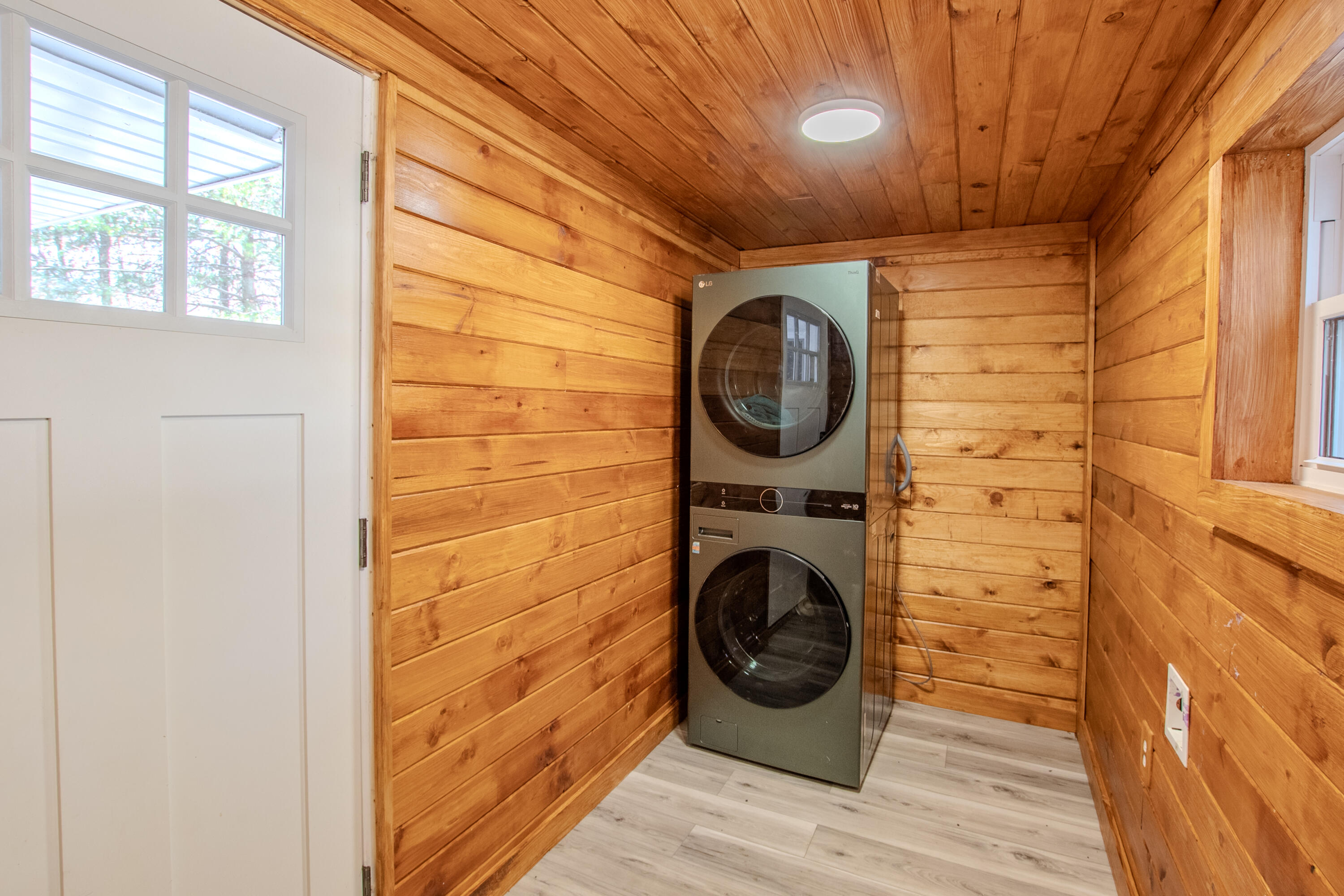 3831 East Long Lake Road Harrison, MI 48625 - Photo 11 of 24 SCO_0075-HDR