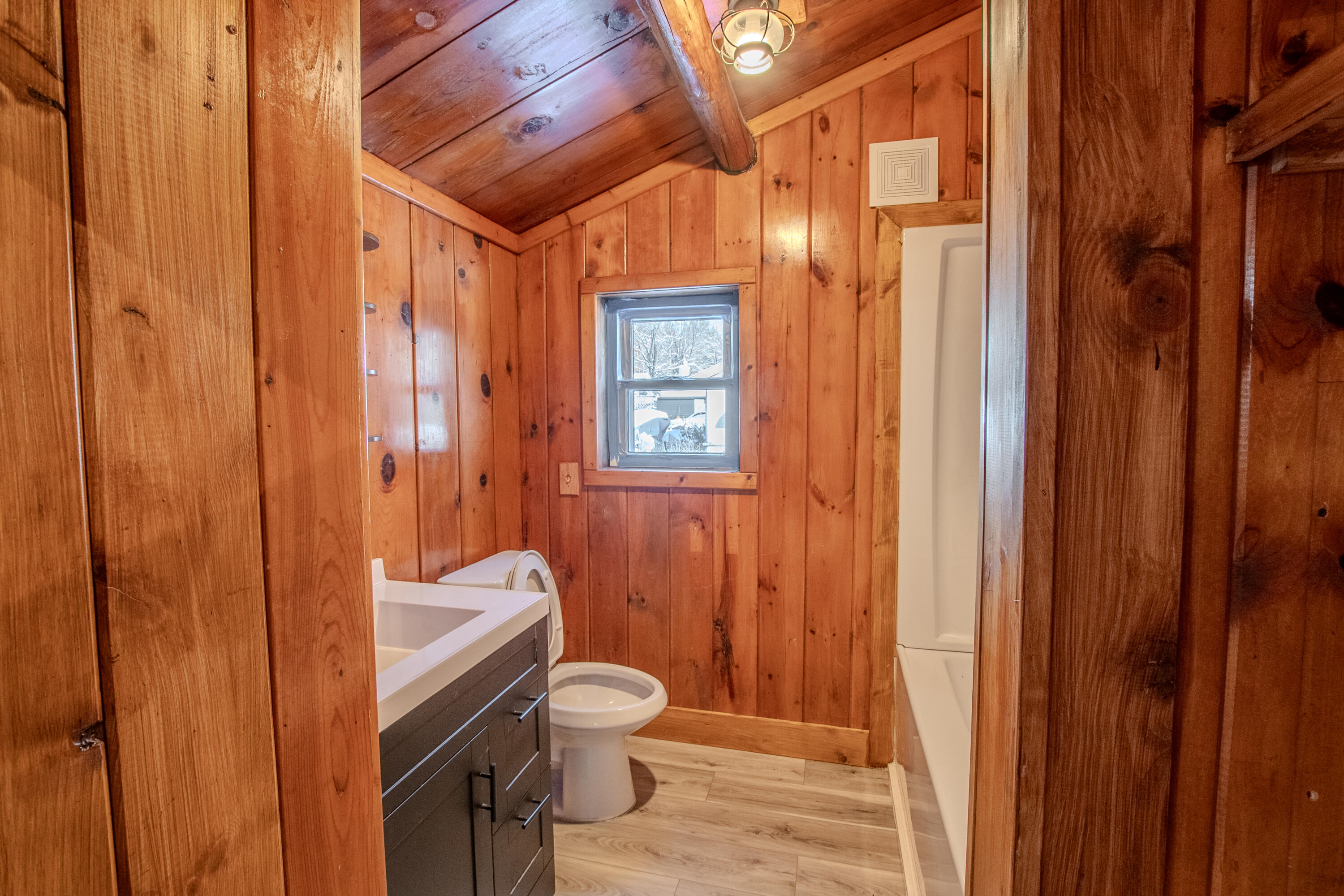3831 East Long Lake Road Harrison, MI 48625 - Photo 14 of 24 SCO_0045-HDR