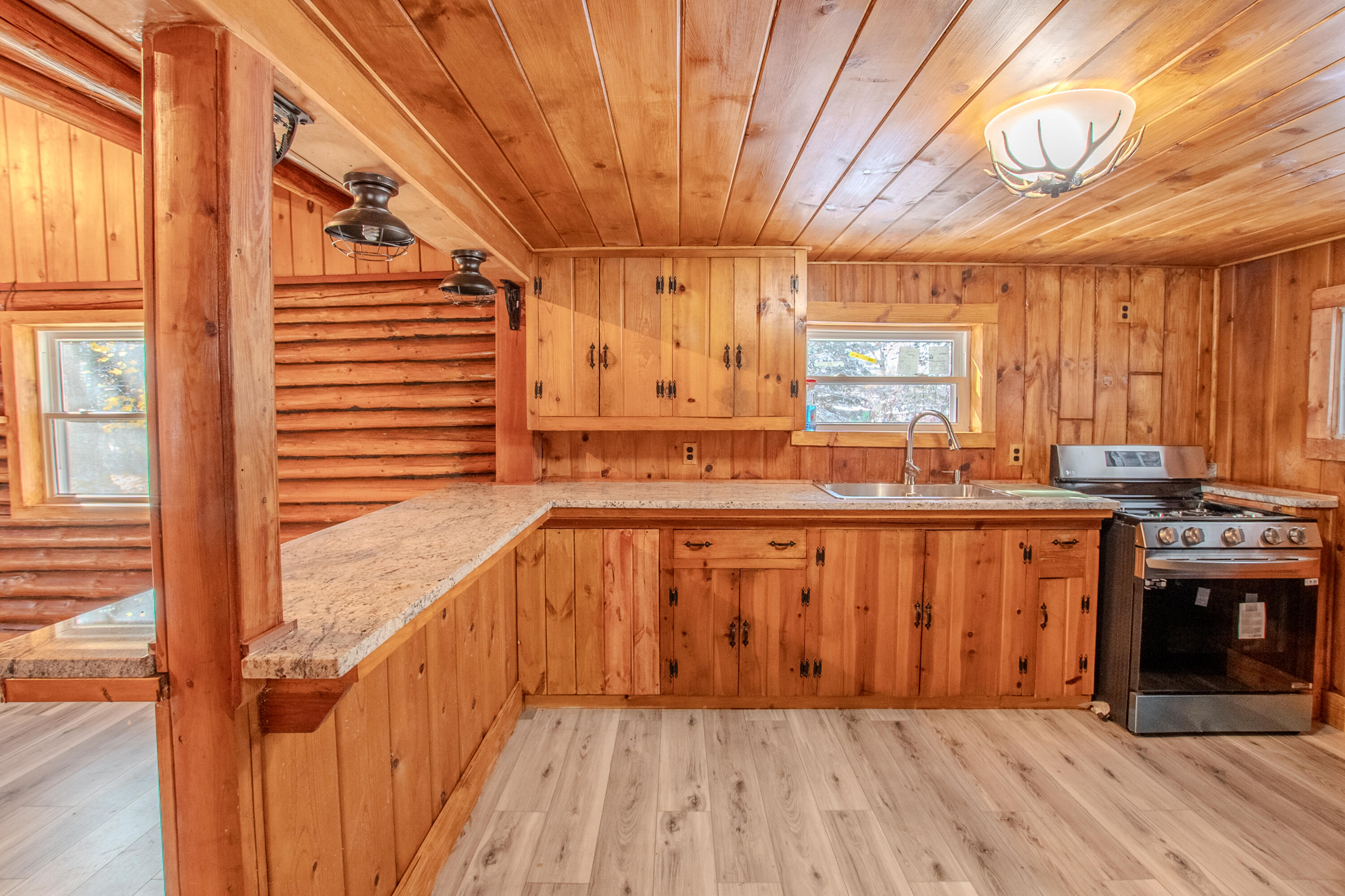 3831 East Long Lake Road Harrison, MI 48625 - Photo 7 of 24 SCO_0065-HDR