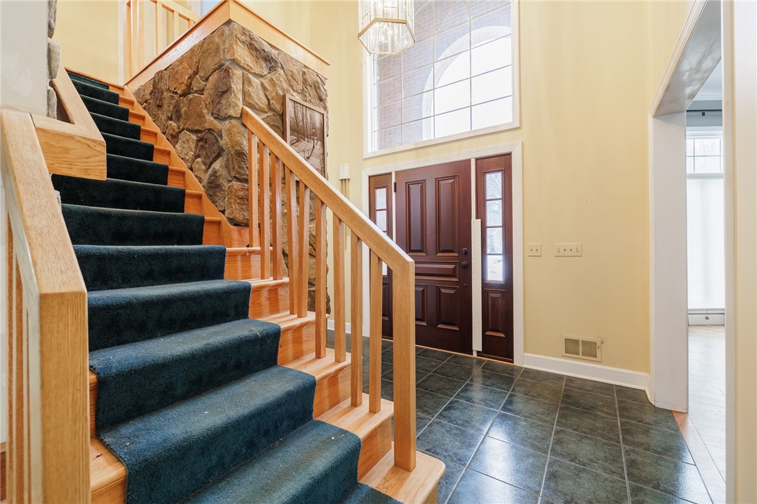 429 Bartell Lane Webster, NY 14580 - Photo 18 of 28