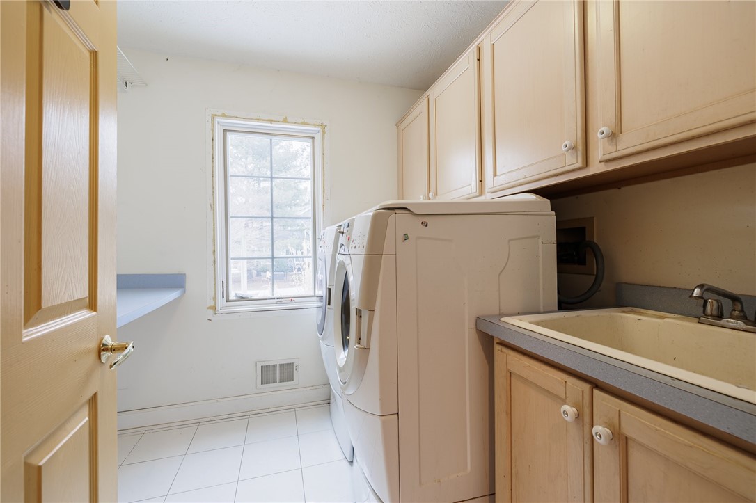 429 Bartell Lane Webster, NY 14580 - Photo 26 of 28