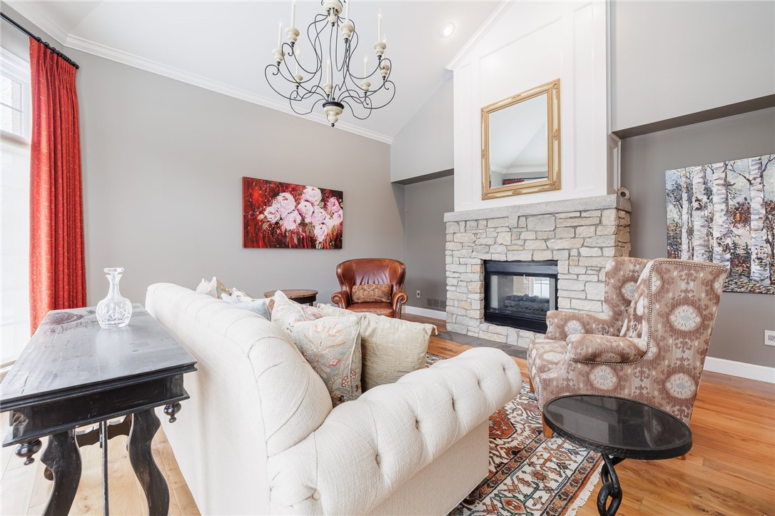 429 Bartell Lane Webster, NY 14580 - Photo 4 of 28