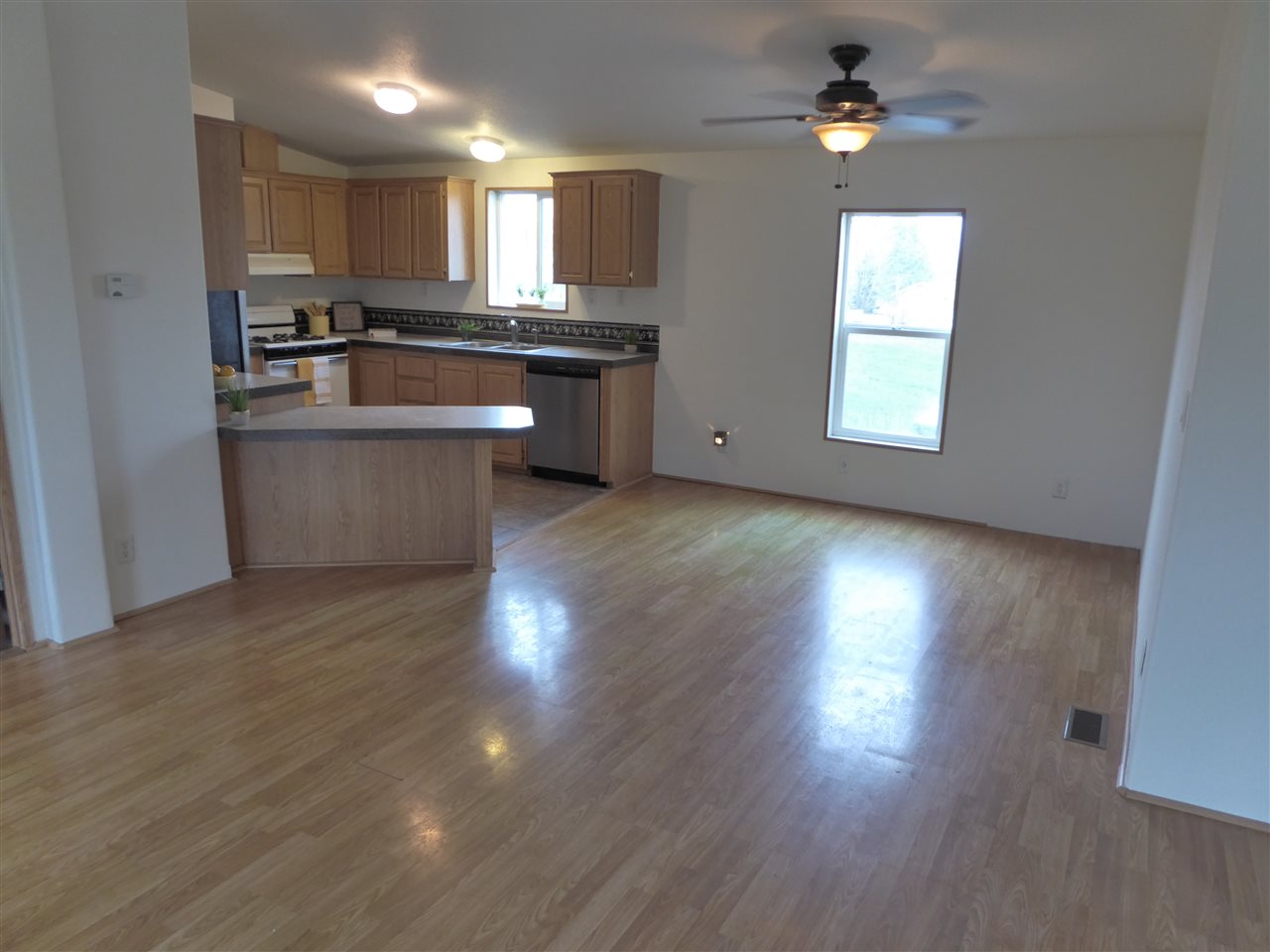 13711 South Madison Road Valleyford, WA 99036 - Photo 4 of 17