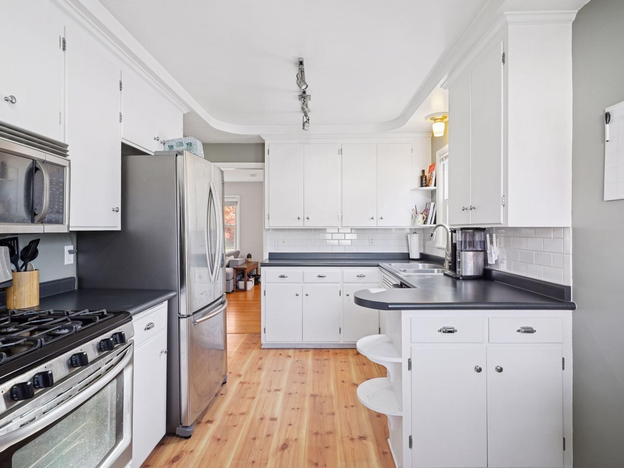 6036 Morgan Avenue South Minneapolis, MN 55419 - Photo 9 of 30