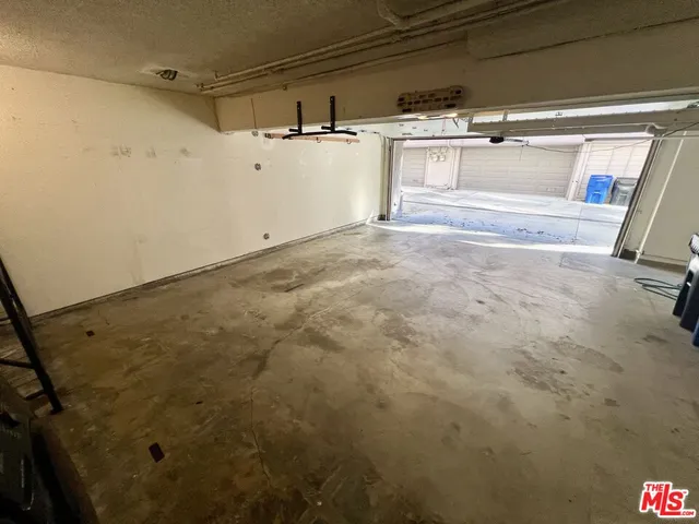 $5,950 | 4555 Alla Road, Unit C, Los Angeles, CA 90292