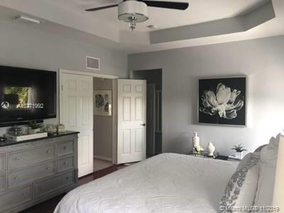 1833 Southeast 20th Road Homestead, FL 33035 - Photo 22 of 41