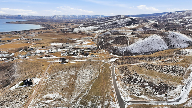 360 North Elks Ridge Road Garden City, UT 84028 - Photo 5 of 11