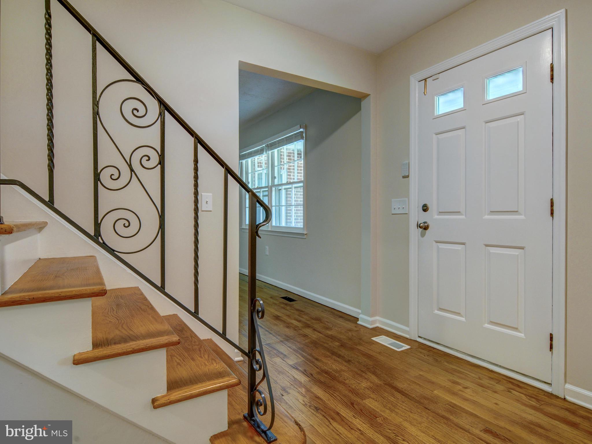 346 North Post Road Princeton Junction, NJ 08550 - Photo 3 of 21
