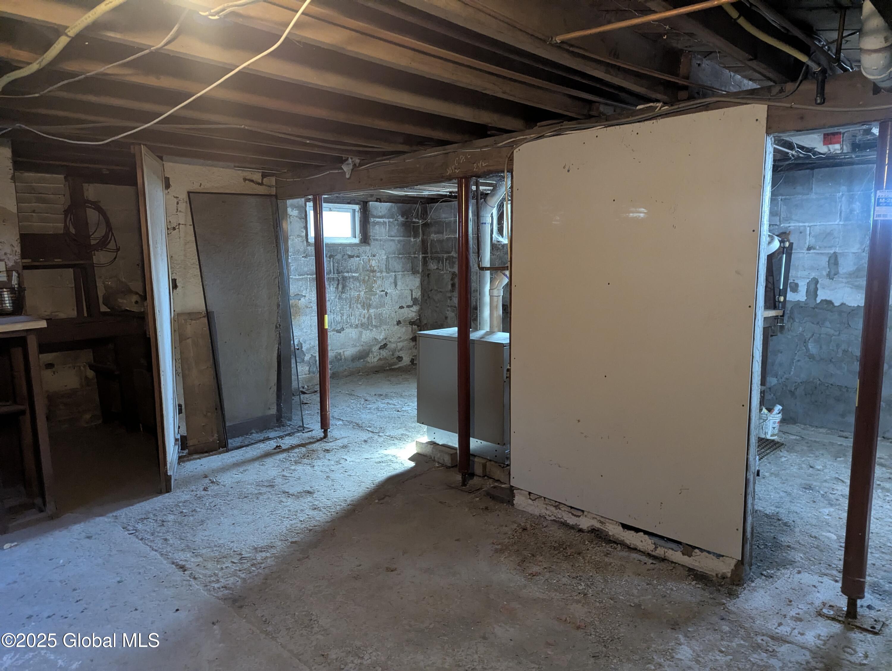 2 Woolard Avenue Colonie, NY 12205 - Photo 30 of 30 PXL_20250327_134444872