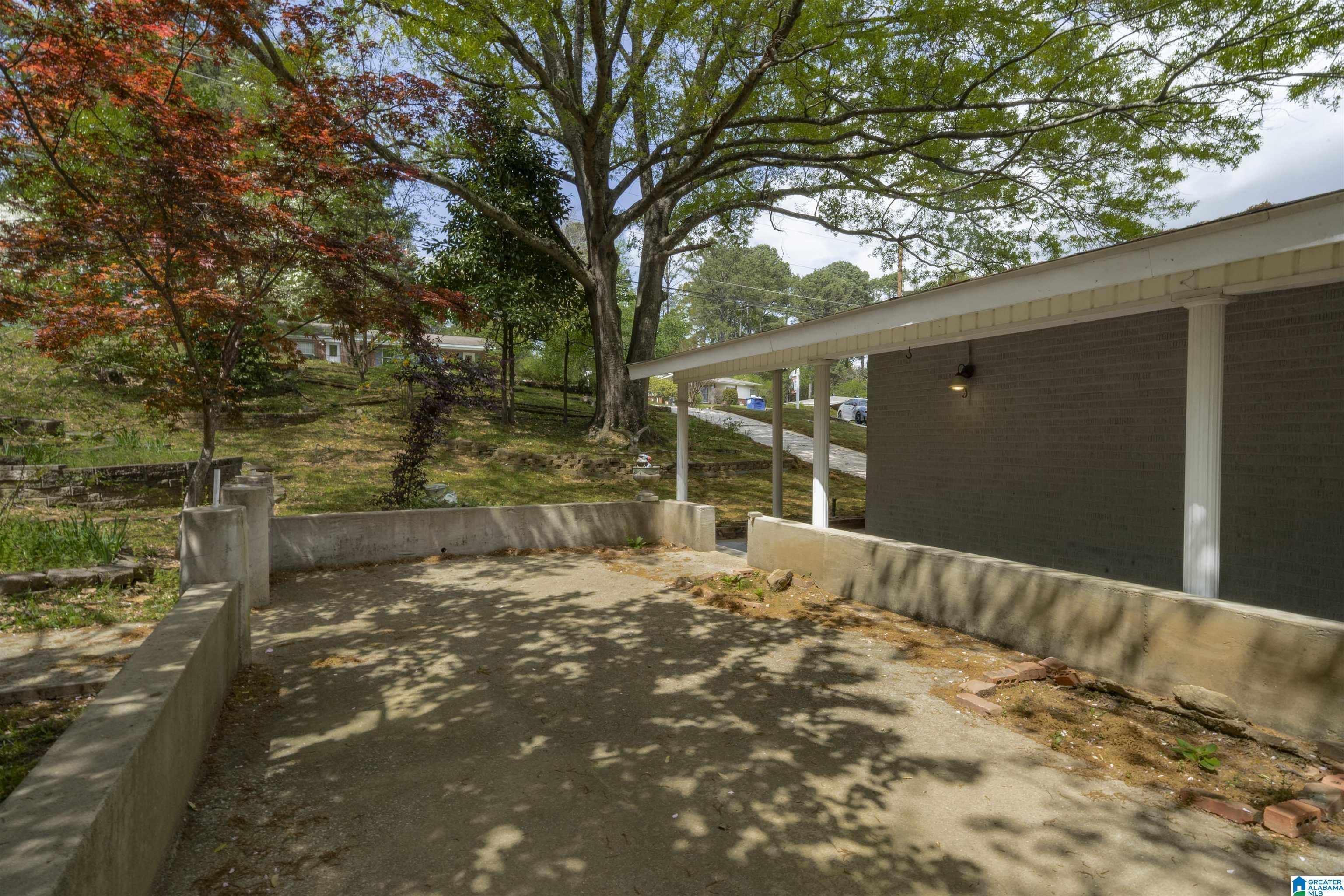 2177 Chapel Hill Road Birmingham, AL 35216 - Photo 22 of 31
