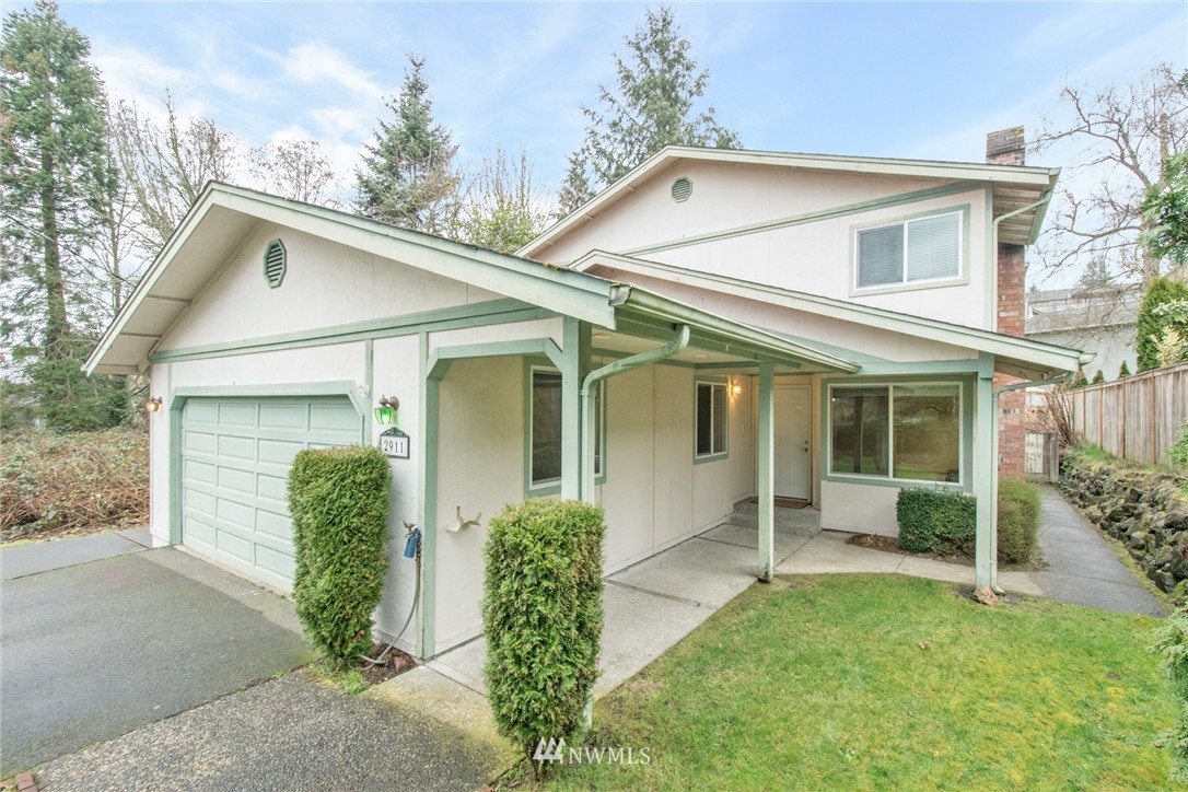2911 Crystal Springs Road West University Place, WA 98466 - Photo 2 of 25 Gallery Image 2