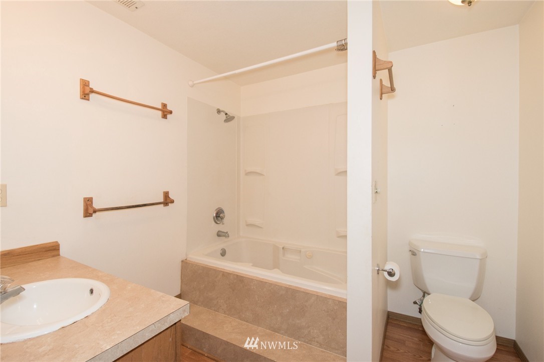 2911 Crystal Springs Road West University Place, WA 98466 - Photo 20 of 25 Gallery Image 20
