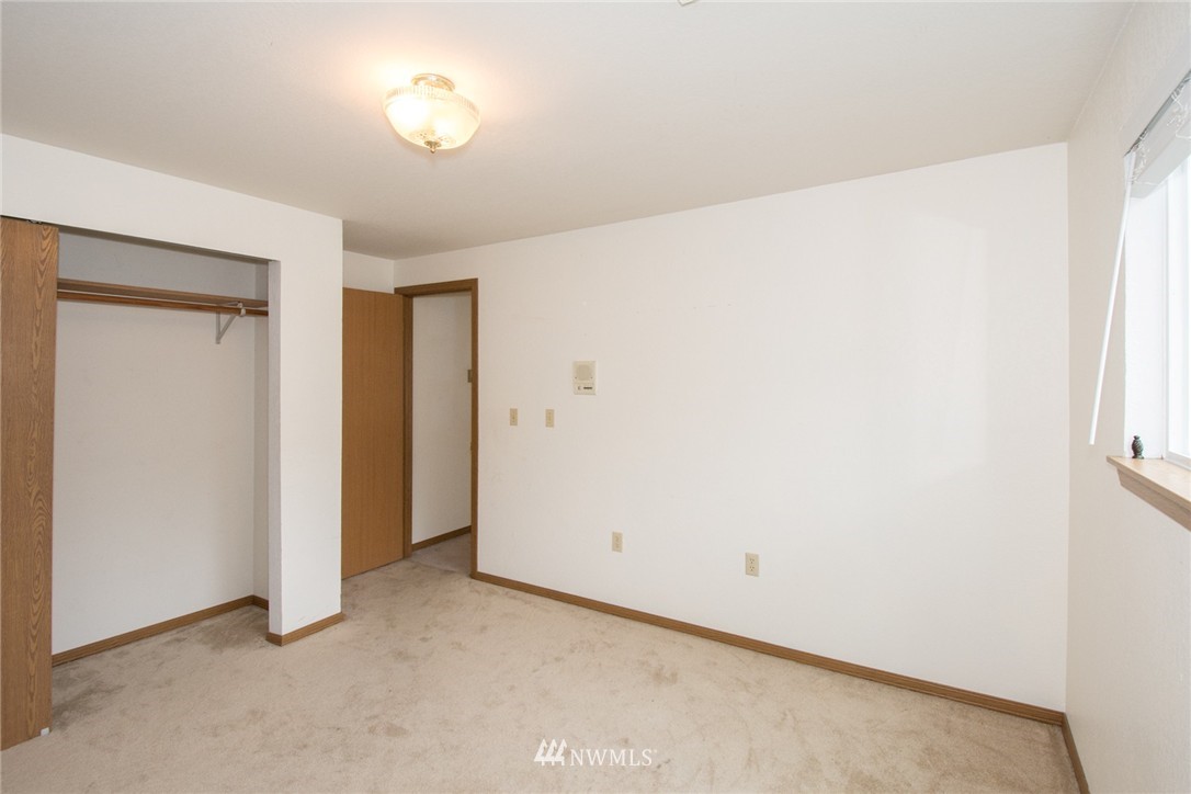 2911 Crystal Springs Road West University Place, WA 98466 - Photo 21 of 25 Gallery Image 21
