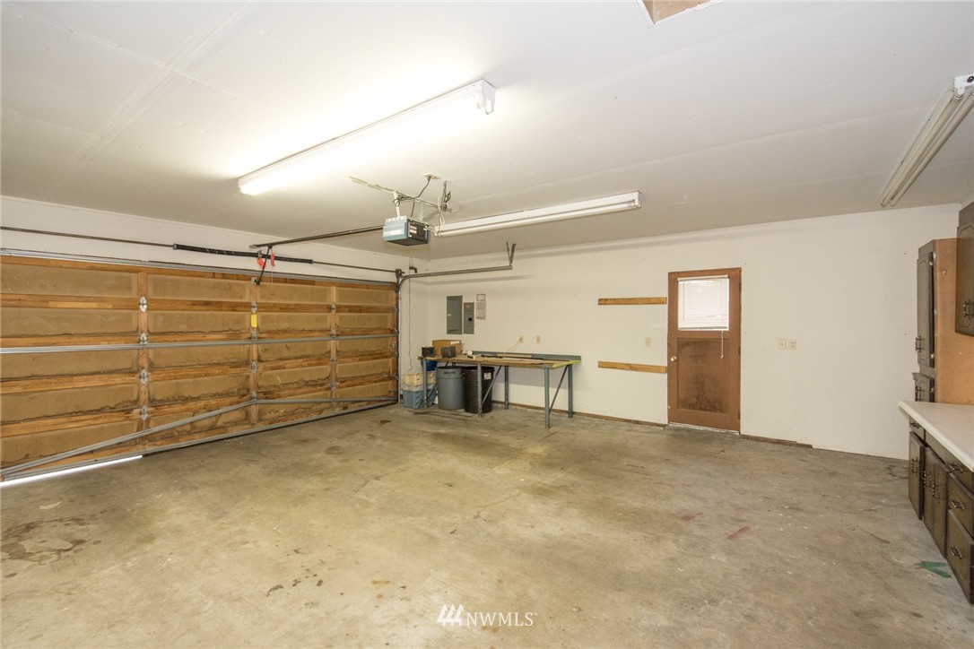 2911 Crystal Springs Road West University Place, WA 98466 - Photo 23 of 25 Gallery Image 23