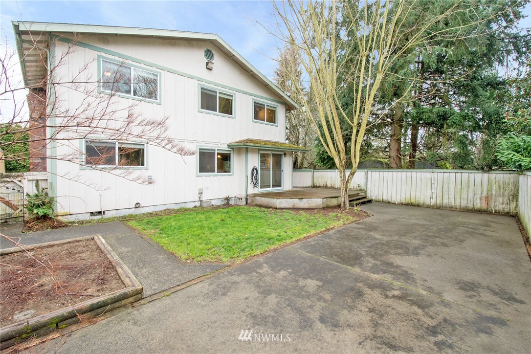 2911 Crystal Springs Road West University Place, WA 98466 - Photo 25 of 25 Gallery Image 25