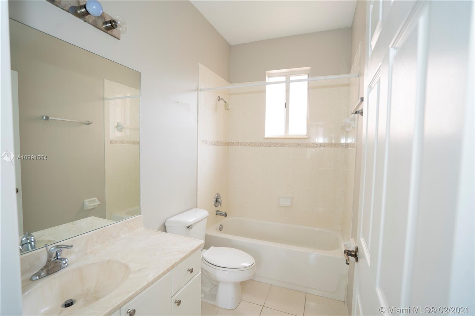 1885 Southeast 20th Road Homestead, FL 33035 - Photo 12 of 16