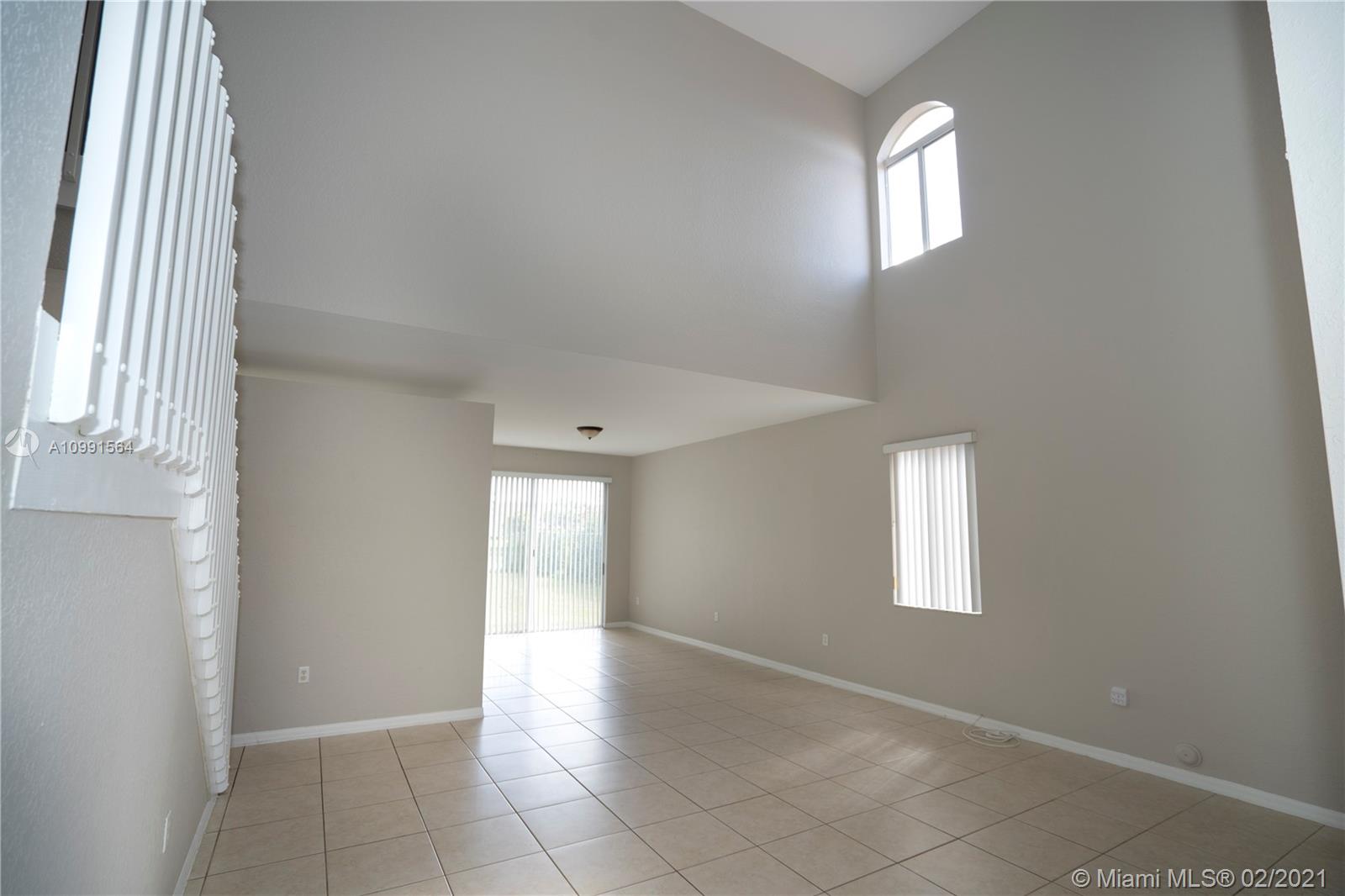 1885 Southeast 20th Road Homestead, FL 33035 - Photo 3 of 16