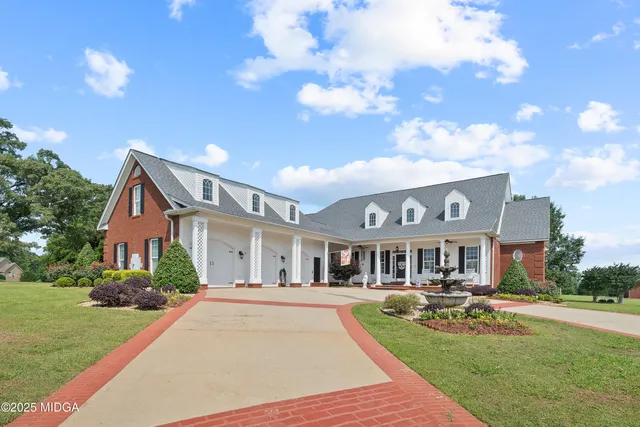 $680,000 | 207 Josiah Court, Macon, GA 31220